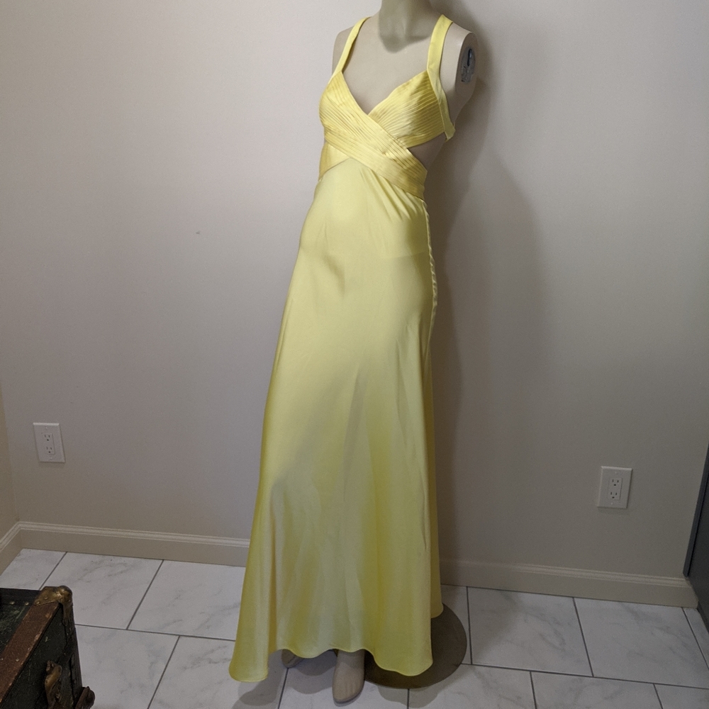 Yellow backless gown
